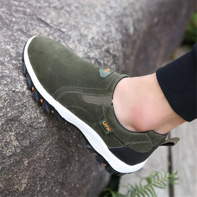 Plus size student sneakers in size 39-40 for casual running, men’s shoes.